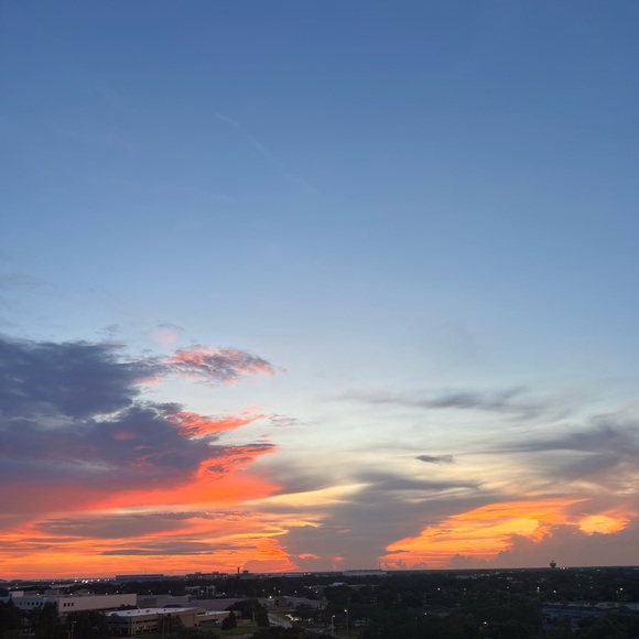 Meet your Posher! - Picture 1 of 1